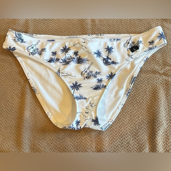 Hollister Other - Hollister Women’s Size Large Bikini Bottoms